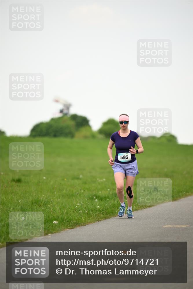 10.05.2026 - 8. Wedeler Halbmarathon Dr. Thomas Lammeyer http://msf.ph/oto/9714721 10.05.2026 12:23:00 Laufen 595 meine-sportfotos.de