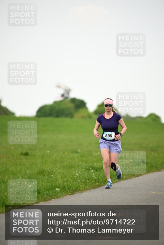 10.05.2026 - 8. Wedeler Halbmarathon Dr. Thomas Lammeyer http://msf.ph/oto/9714722 10.05.2026 12:23:00 Laufen 595 meine-sportfotos.de