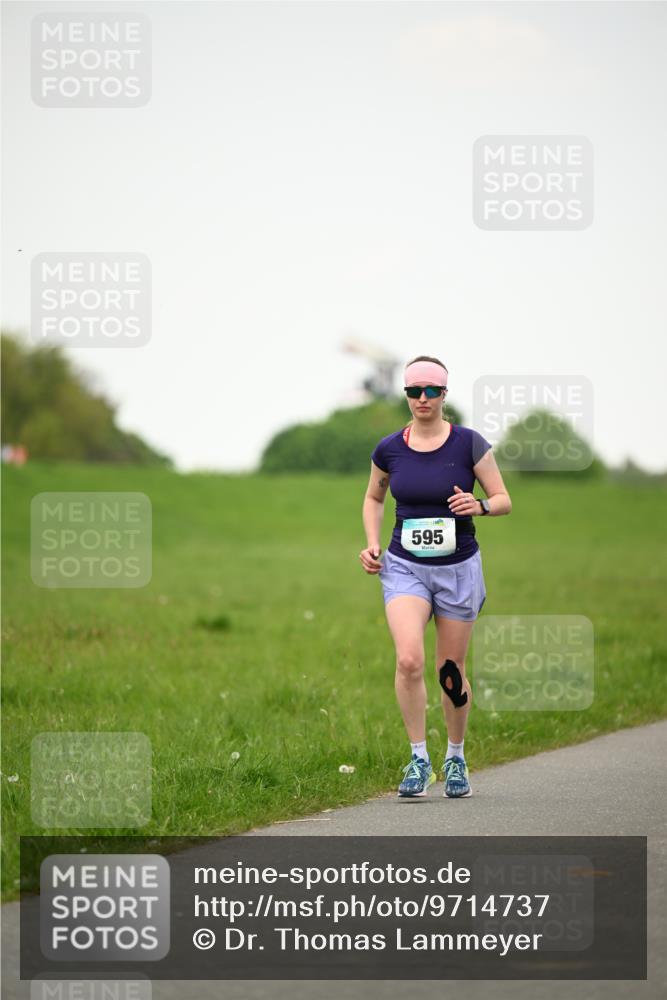 10.05.2026 - 8. Wedeler Halbmarathon Dr. Thomas Lammeyer http://msf.ph/oto/9714737 10.05.2026 12:23:02 Laufen 595 meine-sportfotos.de