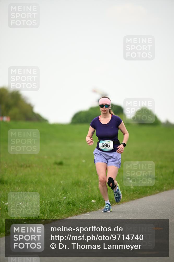 10.05.2026 - 8. Wedeler Halbmarathon Dr. Thomas Lammeyer http://msf.ph/oto/9714740 10.05.2026 12:23:02 Laufen 595 meine-sportfotos.de