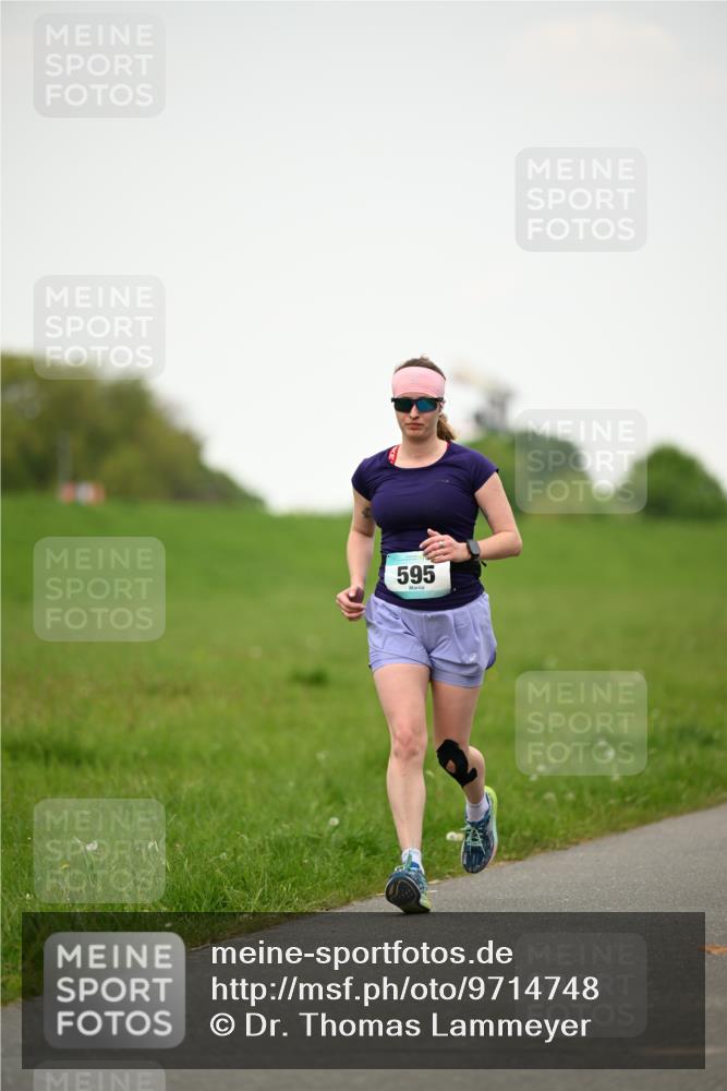 10.05.2026 - 8. Wedeler Halbmarathon Dr. Thomas Lammeyer http://msf.ph/oto/9714748 10.05.2026 12:23:03 Laufen 595 meine-sportfotos.de