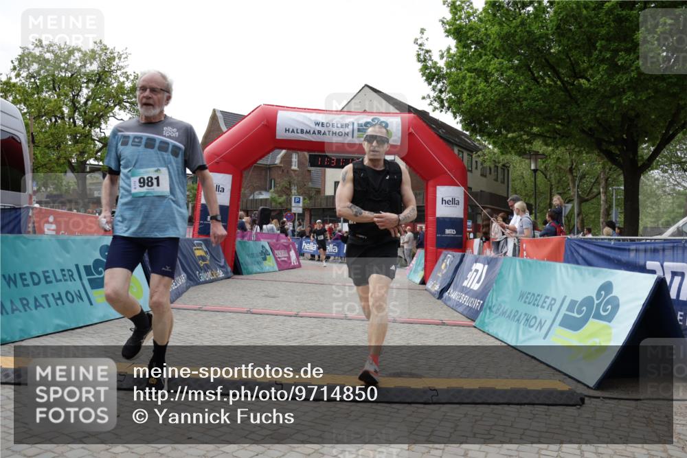 10.05.2026 - 8. Wedeler Halbmarathon Yannick Fuchs http://msf.ph/oto/9714850 10.05.2026 11:31:12 Ziel 277, 852, 981 meine-sportfotos.de