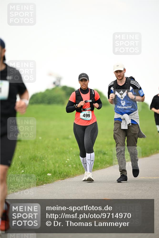 10.05.2026 - 8. Wedeler Halbmarathon Dr. Thomas Lammeyer http://msf.ph/oto/9714970 10.05.2026 12:24:17 Laufen 499 meine-sportfotos.de