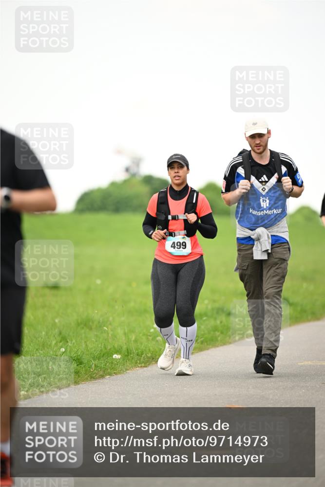 10.05.2026 - 8. Wedeler Halbmarathon Dr. Thomas Lammeyer http://msf.ph/oto/9714973 10.05.2026 12:24:18 Laufen 499 meine-sportfotos.de