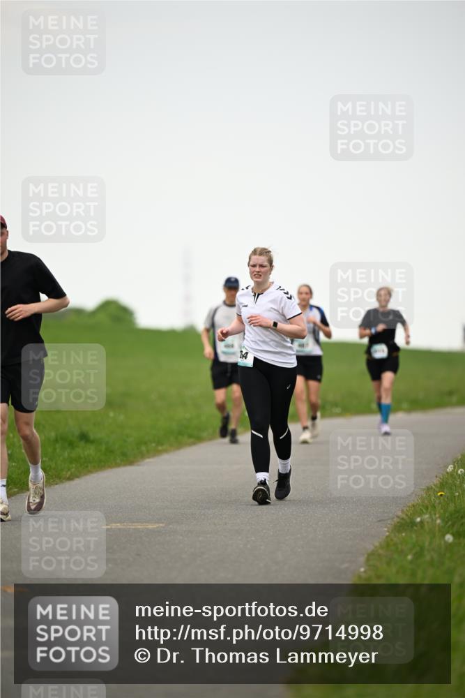 10.05.2026 - 8. Wedeler Halbmarathon Dr. Thomas Lammeyer http://msf.ph/oto/9714998 10.05.2026 12:24:22 Laufen  meine-sportfotos.de