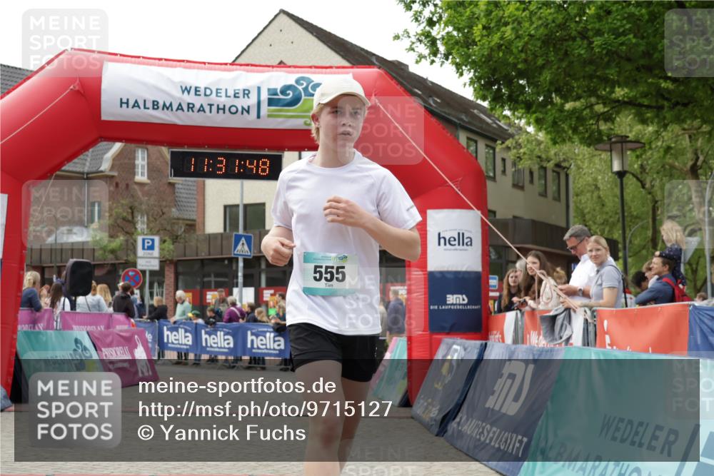 10.05.2026 - 8. Wedeler Halbmarathon Yannick Fuchs http://msf.ph/oto/9715127 10.05.2026 11:31:47 Ziel 555, 2199 meine-sportfotos.de