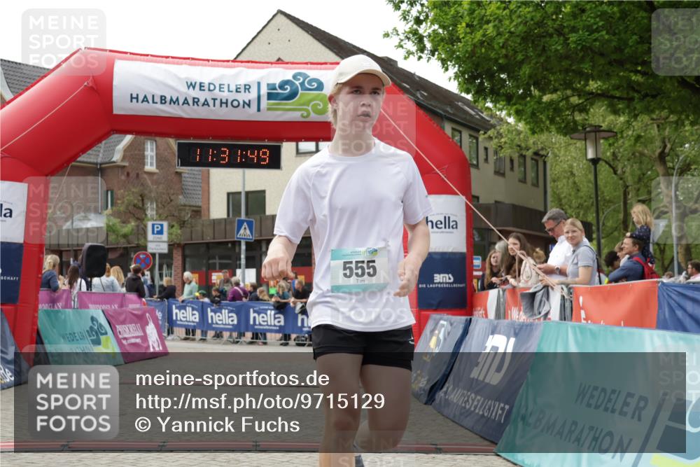 10.05.2026 - 8. Wedeler Halbmarathon Yannick Fuchs http://msf.ph/oto/9715129 10.05.2026 11:31:47 Ziel 555, 2199 meine-sportfotos.de