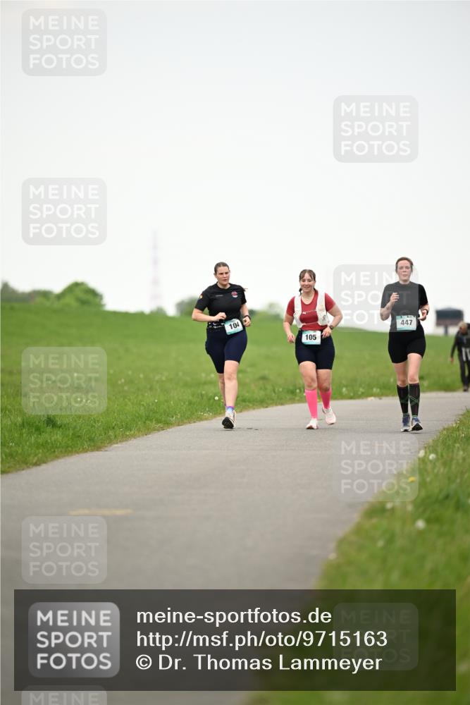 10.05.2026 - 8. Wedeler Halbmarathon Dr. Thomas Lammeyer http://msf.ph/oto/9715163 10.05.2026 12:25:21 Laufen 105, 447 meine-sportfotos.de