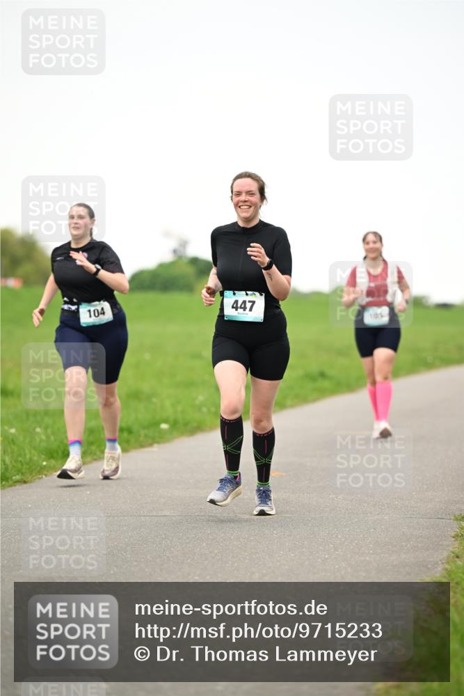 10.05.2026 - 8. Wedeler Halbmarathon Dr. Thomas Lammeyer http://msf.ph/oto/9715233 10.05.2026 12:25:30 Laufen 104, 447 meine-sportfotos.de