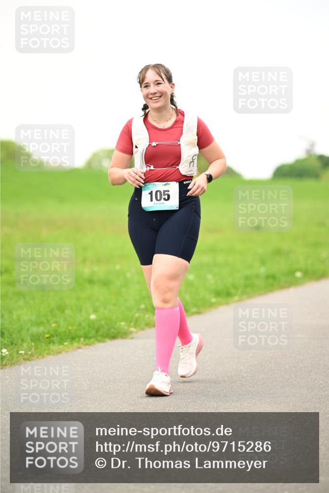 10.05.2026 - 8. Wedeler Halbmarathon Dr. Thomas Lammeyer http://msf.ph/oto/9715286 10.05.2026 12:25:35 Laufen 105 meine-sportfotos.de