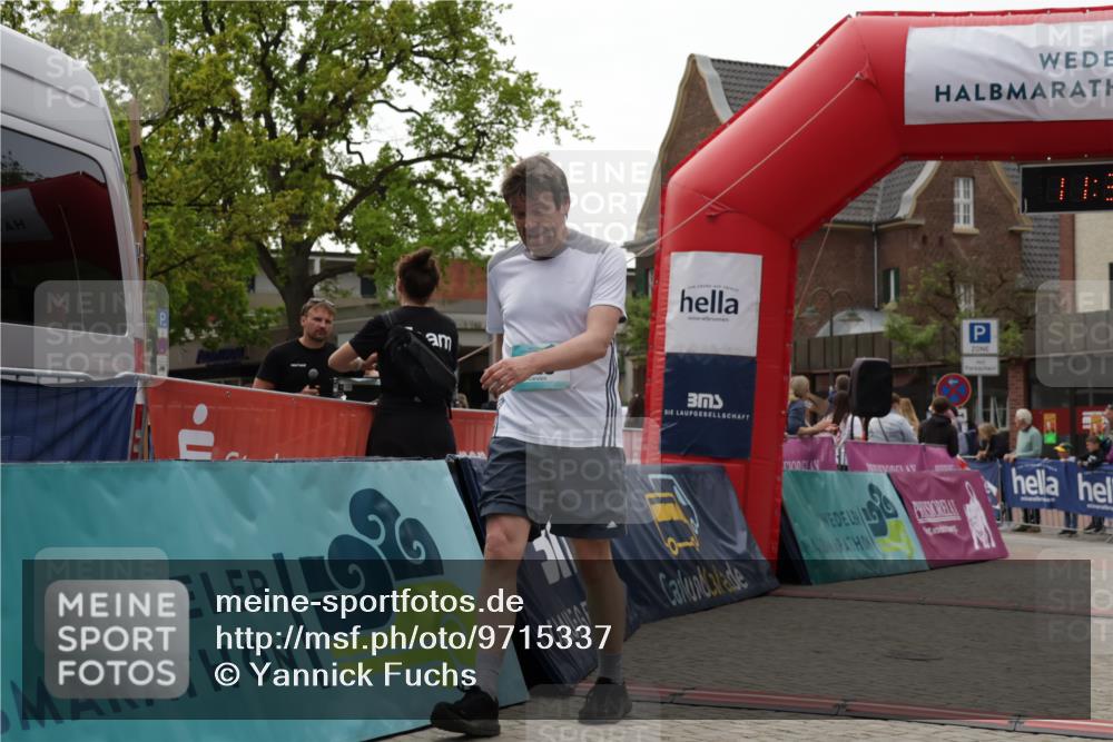 10.05.2026 - 8. Wedeler Halbmarathon Yannick Fuchs http://msf.ph/oto/9715337 10.05.2026 11:32:20 Ziel 325 meine-sportfotos.de