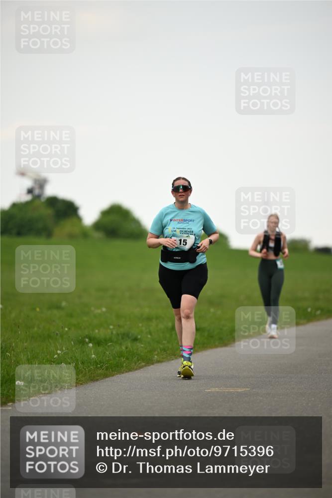 10.05.2026 - 8. Wedeler Halbmarathon Dr. Thomas Lammeyer http://msf.ph/oto/9715396 10.05.2026 12:27:40 Laufen 2023 meine-sportfotos.de