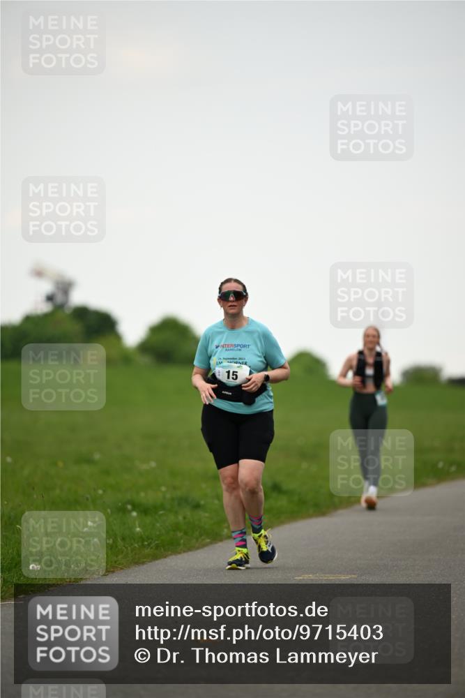 10.05.2026 - 8. Wedeler Halbmarathon Dr. Thomas Lammeyer http://msf.ph/oto/9715403 10.05.2026 12:27:41 Laufen  meine-sportfotos.de