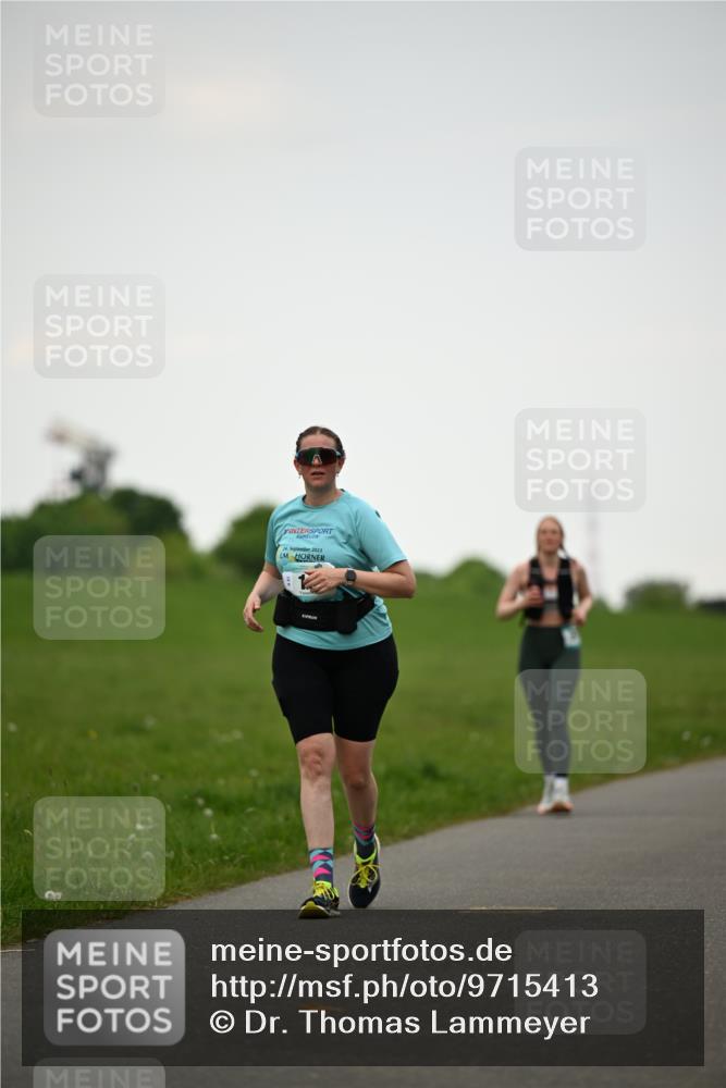 10.05.2026 - 8. Wedeler Halbmarathon Dr. Thomas Lammeyer http://msf.ph/oto/9715413 10.05.2026 12:27:41 Laufen  meine-sportfotos.de