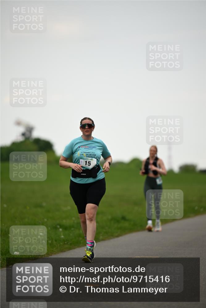 10.05.2026 - 8. Wedeler Halbmarathon Dr. Thomas Lammeyer http://msf.ph/oto/9715416 10.05.2026 12:27:42 Laufen 2023 meine-sportfotos.de