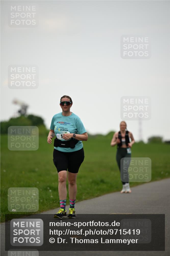 10.05.2026 - 8. Wedeler Halbmarathon Dr. Thomas Lammeyer http://msf.ph/oto/9715419 10.05.2026 12:27:42 Laufen 2023 meine-sportfotos.de