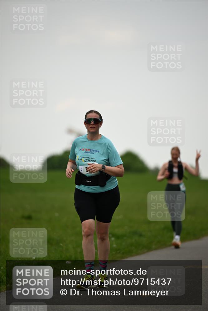 10.05.2026 - 8. Wedeler Halbmarathon Dr. Thomas Lammeyer http://msf.ph/oto/9715437 10.05.2026 12:27:44 Laufen 2023 meine-sportfotos.de