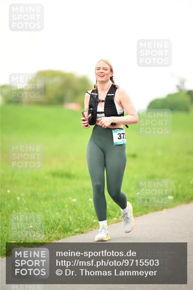 10.05.2026 - 8. Wedeler Halbmarathon Dr. Thomas Lammeyer http://msf.ph/oto/9715503 10.05.2026 12:27:50 Laufen  meine-sportfotos.de