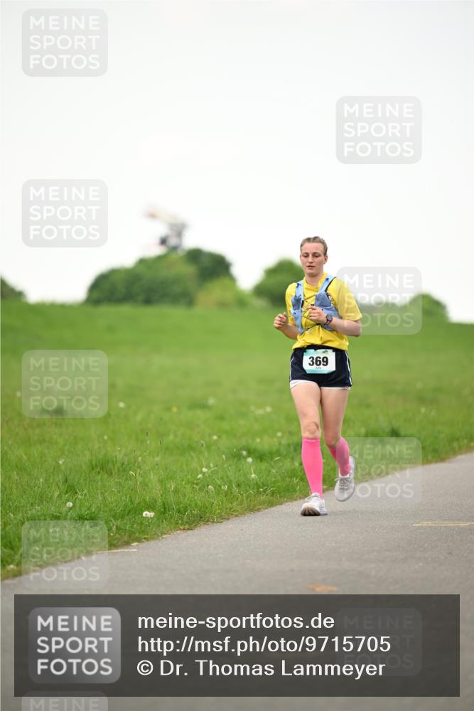 10.05.2026 - 8. Wedeler Halbmarathon Dr. Thomas Lammeyer http://msf.ph/oto/9715705 10.05.2026 12:29:11 Laufen 369 meine-sportfotos.de