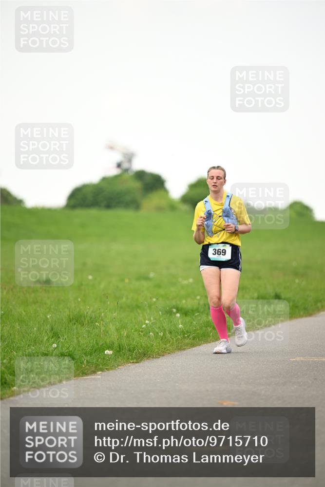 10.05.2026 - 8. Wedeler Halbmarathon Dr. Thomas Lammeyer http://msf.ph/oto/9715710 10.05.2026 12:29:11 Laufen 369 meine-sportfotos.de