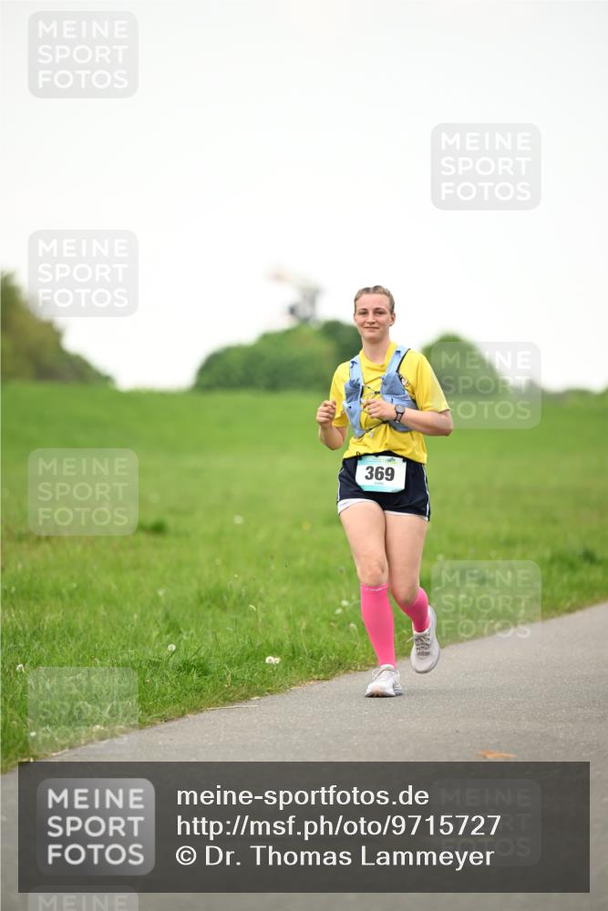 10.05.2026 - 8. Wedeler Halbmarathon Dr. Thomas Lammeyer http://msf.ph/oto/9715727 10.05.2026 12:29:12 Laufen 369 meine-sportfotos.de