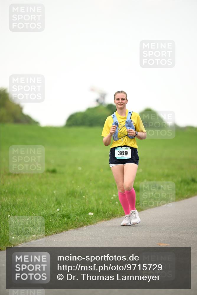 10.05.2026 - 8. Wedeler Halbmarathon Dr. Thomas Lammeyer http://msf.ph/oto/9715729 10.05.2026 12:29:12 Laufen 369 meine-sportfotos.de