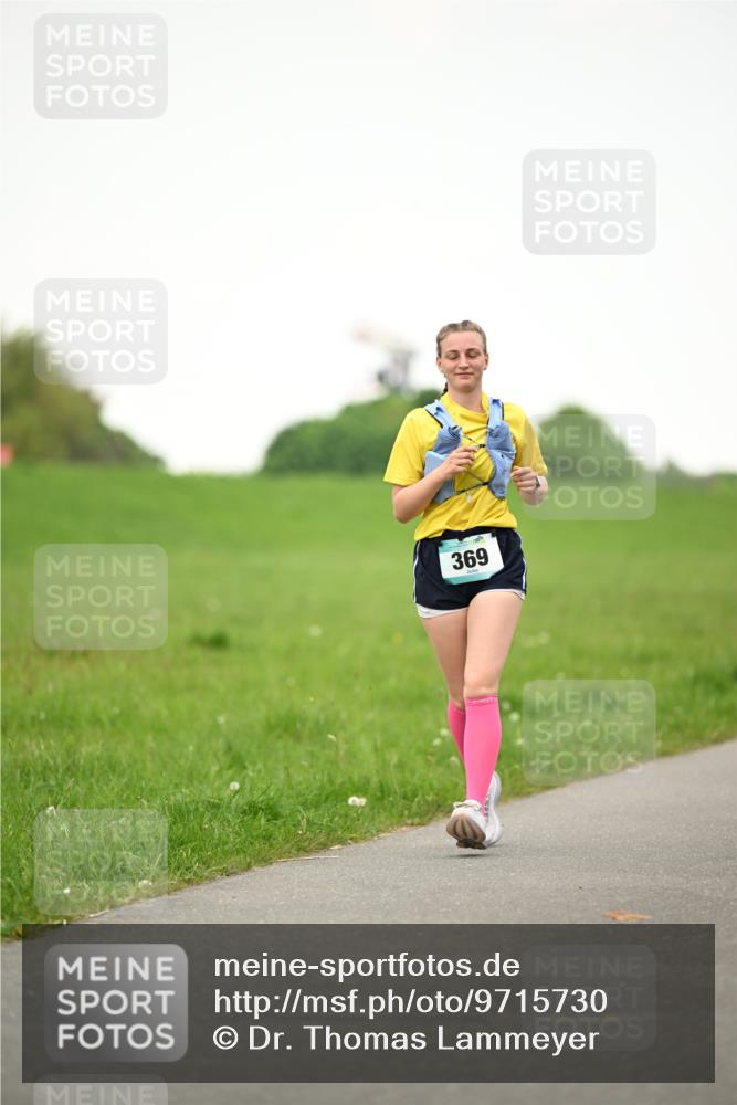 10.05.2026 - 8. Wedeler Halbmarathon Dr. Thomas Lammeyer http://msf.ph/oto/9715730 10.05.2026 12:29:12 Laufen 369 meine-sportfotos.de