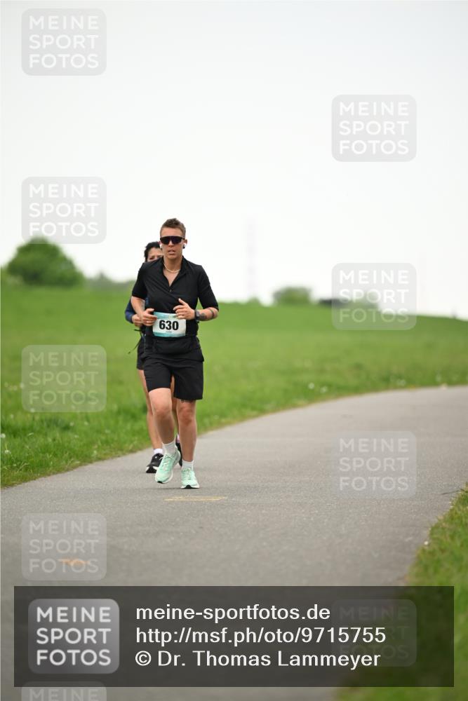 10.05.2026 - 8. Wedeler Halbmarathon Dr. Thomas Lammeyer http://msf.ph/oto/9715755 10.05.2026 12:29:24 Laufen 630 meine-sportfotos.de