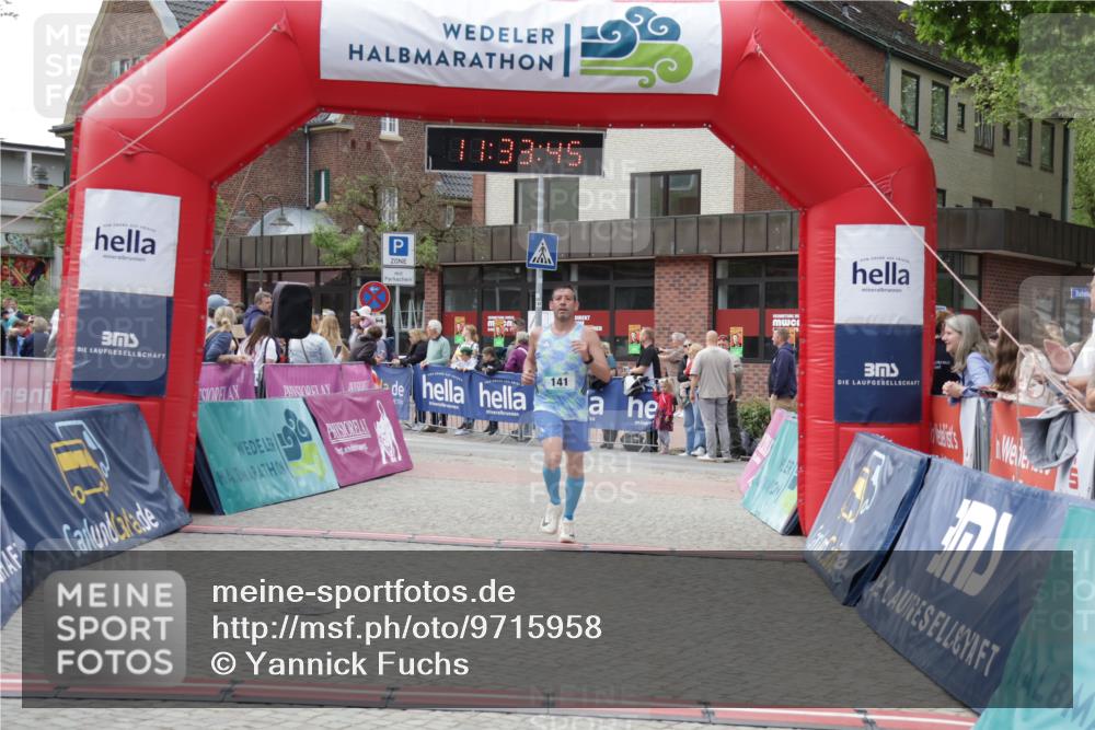 10.05.2026 - 8. Wedeler Halbmarathon Yannick Fuchs http://msf.ph/oto/9715958 10.05.2026 11:33:43 Ziel 141, 1055 meine-sportfotos.de