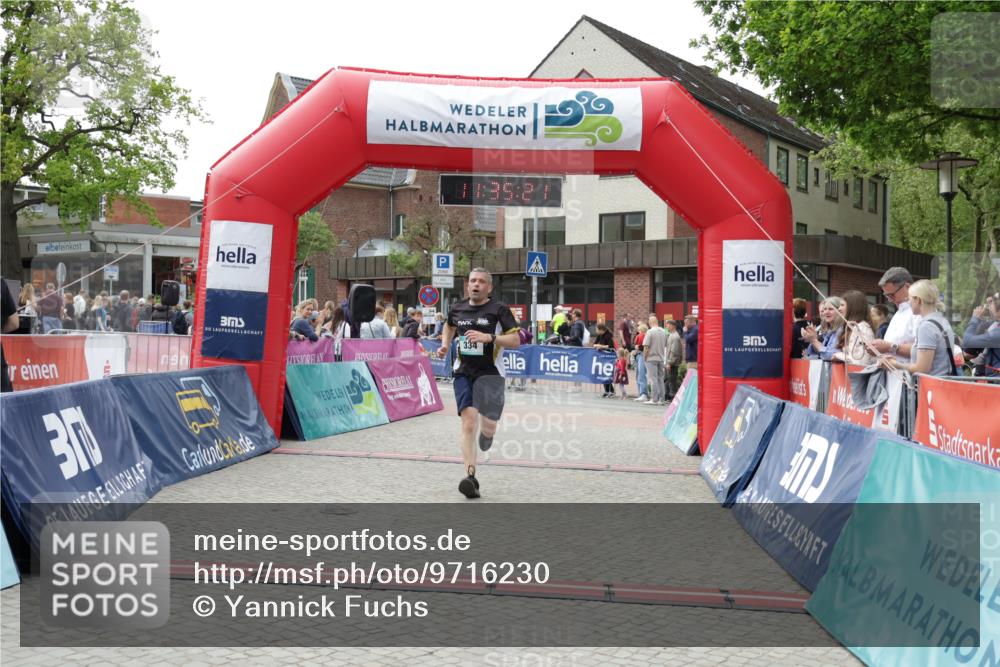 10.05.2026 - 8. Wedeler Halbmarathon Yannick Fuchs http://msf.ph/oto/9716230 10.05.2026 11:35:19 Ziel 44, 334 meine-sportfotos.de