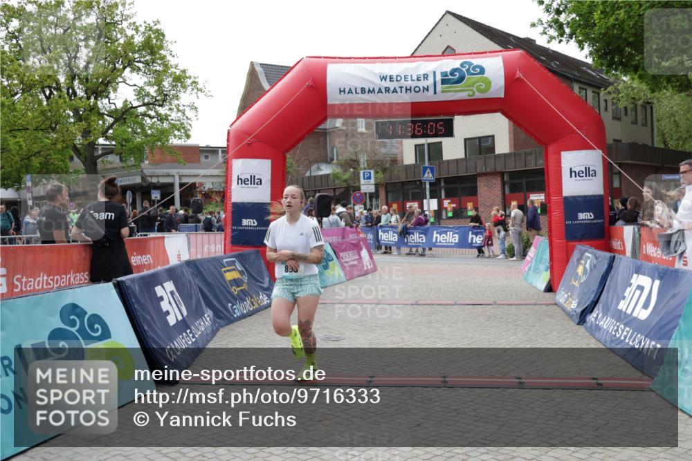 10.05.2026 - 8. Wedeler Halbmarathon Yannick Fuchs http://msf.ph/oto/9716333 10.05.2026 11:36:04 Ziel 393, 898 meine-sportfotos.de