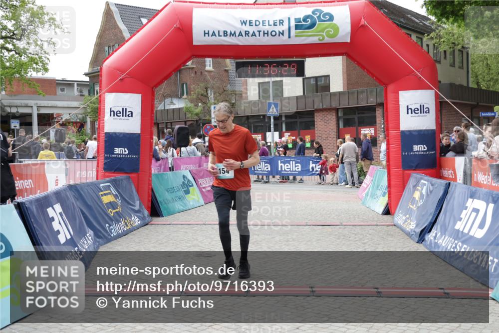 10.05.2026 - 8. Wedeler Halbmarathon Yannick Fuchs http://msf.ph/oto/9716393 10.05.2026 11:36:27 Ziel 154, 776 meine-sportfotos.de