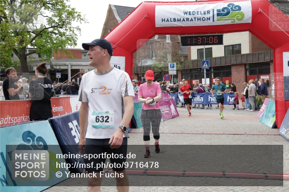 10.05.2026 - 8. Wedeler Halbmarathon Yannick Fuchs http://msf.ph/oto/9716478 10.05.2026 11:37:04 Ziel 31, 333, 696, 934, 2068 meine-sportfotos.de