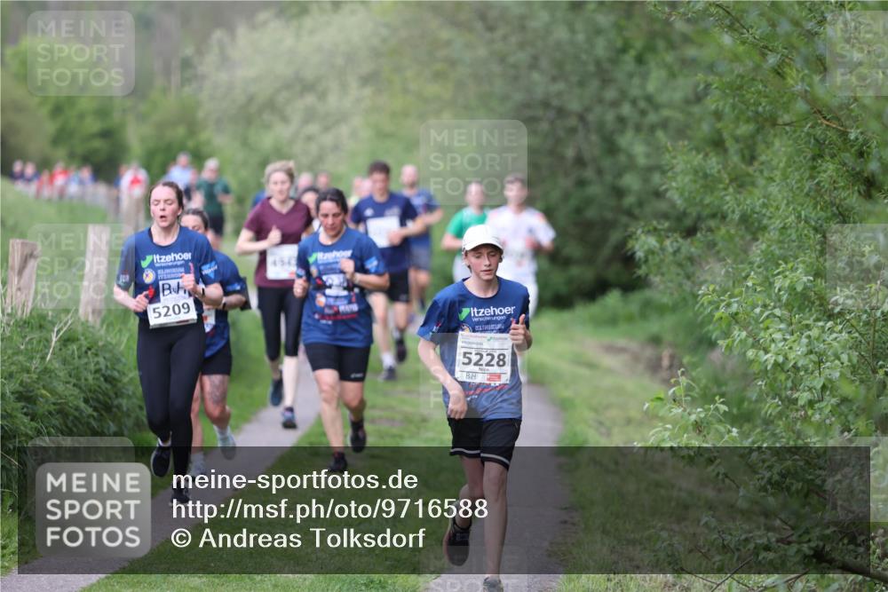 09.05.2026 - Störlauf Andreas Tolksdorf http://msf.ph/oto/9716588 09.05.2026 17:51:29 Laufen 5209, 45, 5228 meine-sportfotos.de
