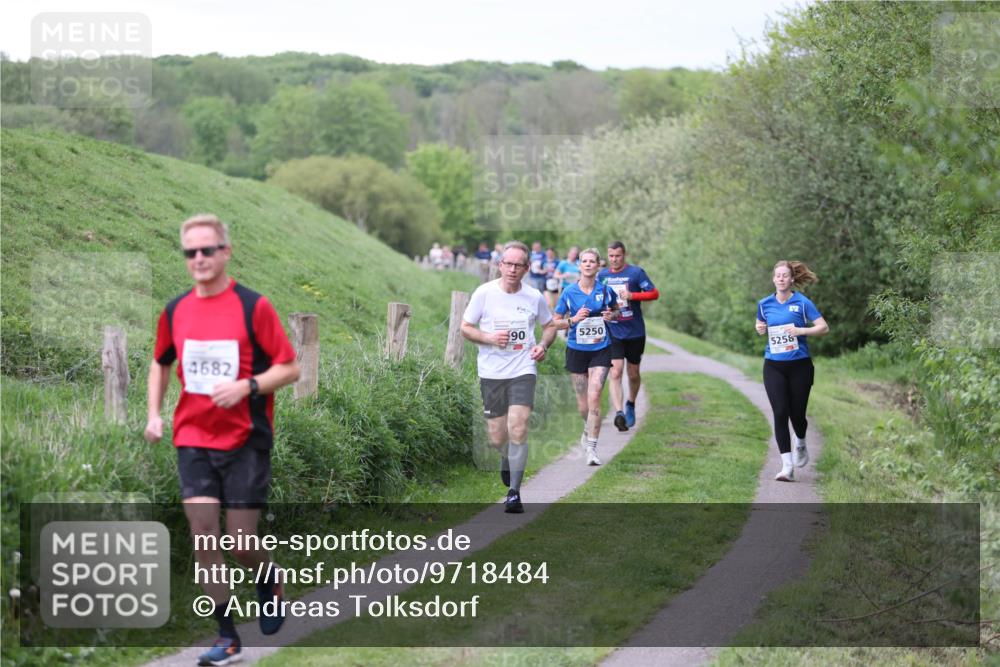 09.05.2026 - Störlauf Andreas Tolksdorf http://msf.ph/oto/9718484 09.05.2026 17:58:55 Laufen 390, 4682, 5250, 5258 meine-sportfotos.de
