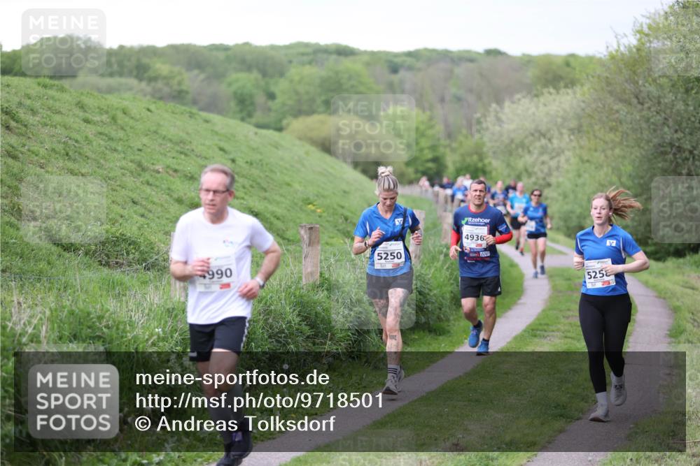09.05.2026 - Störlauf Andreas Tolksdorf http://msf.ph/oto/9718501 09.05.2026 17:58:58 Laufen 990, 5250, 4936, 525 meine-sportfotos.de
