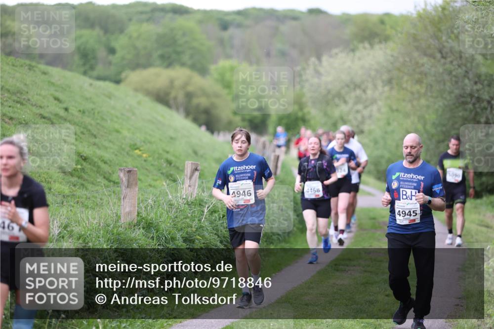 09.05.2026 - Störlauf Andreas Tolksdorf http://msf.ph/oto/9718846 09.05.2026 18:00:51 Laufen 46, 4946, 4468, 4945, 5096 meine-sportfotos.de