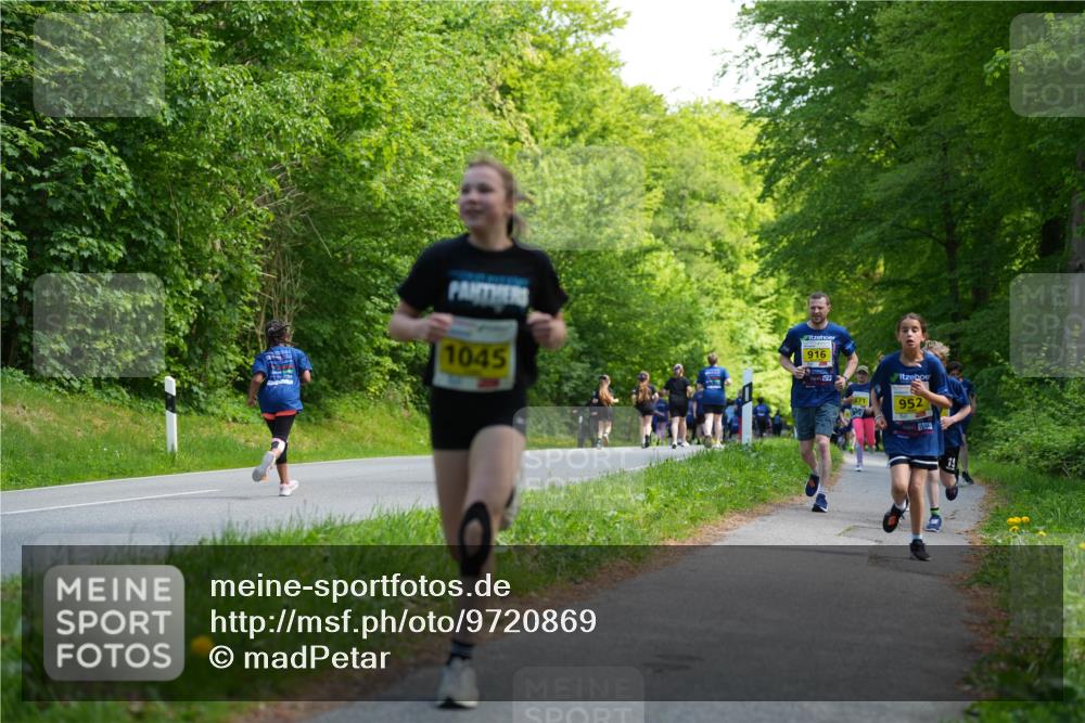 09.05.2026 - Störlauf LAZAROV Photography http://msf.ph/oto/9720869 09.05.2026 14:06:20 Laufen 1045, 916, 371, 952, 39 meine-sportfotos.de