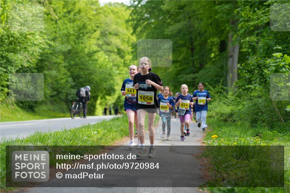 09.05.2026 - Störlauf LAZAROV Photography http://msf.ph/oto/9720984 09.05.2026 14:07:46 Laufen 941, 1058, 803, 824, 809 meine-sportfotos.de
