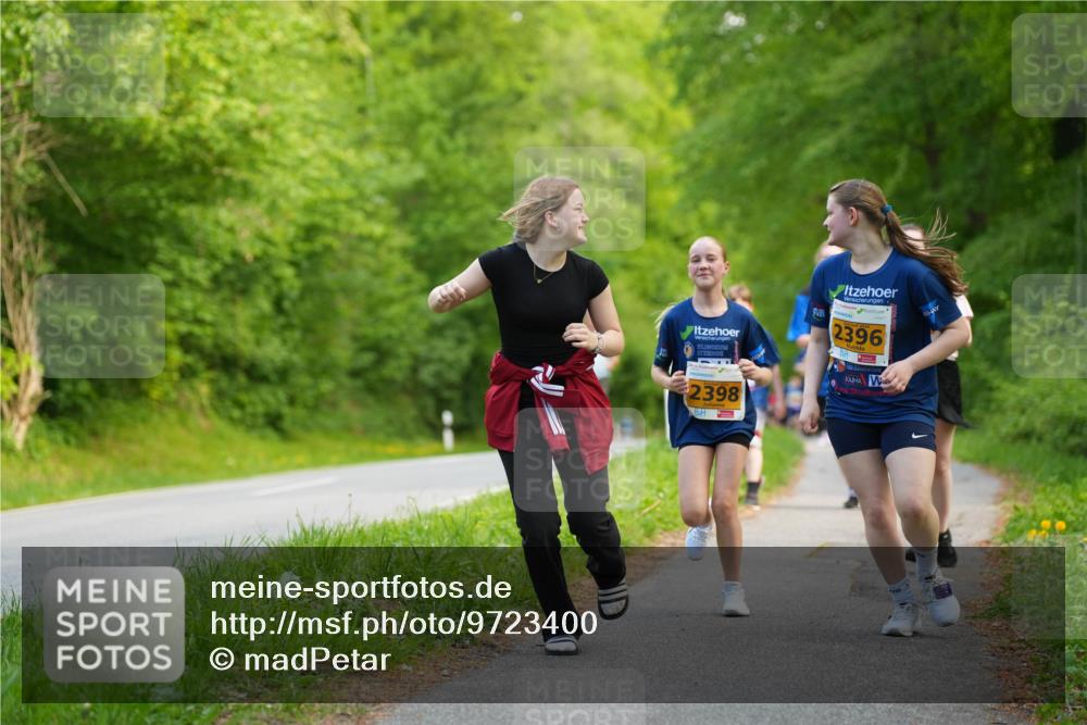 09.05.2026 - Störlauf LAZAROV Photography http://msf.ph/oto/9723400 09.05.2026 15:30:02 Laufen 2398, 2396 meine-sportfotos.de