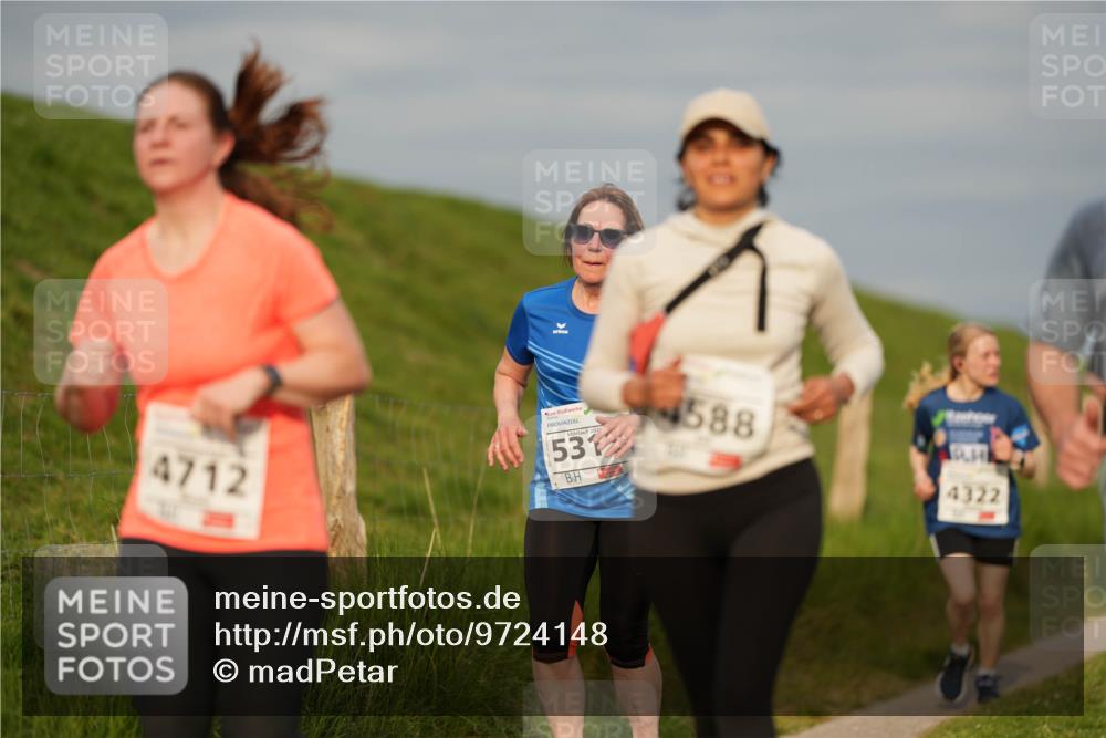 09.05.2026 - Störlauf LAZAROV Photography http://msf.ph/oto/9724148 09.05.2026 18:49:21 Laufen 4712, 531, 1588, 4322 meine-sportfotos.de