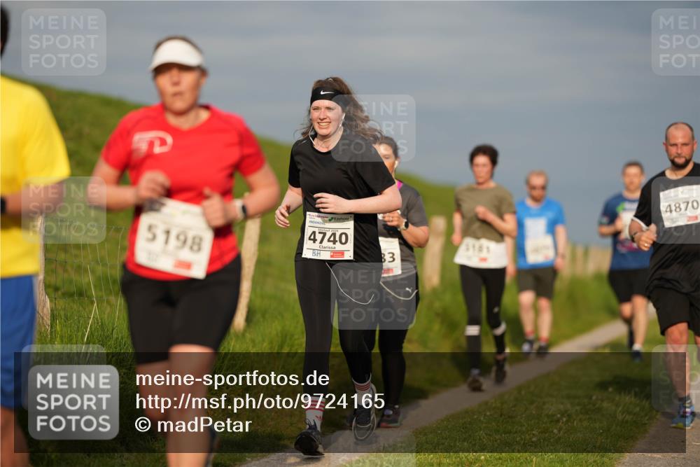 09.05.2026 - Störlauf LAZAROV Photography http://msf.ph/oto/9724165 09.05.2026 18:49:38 Laufen 5198, 4740, 83, 4870, 3181 meine-sportfotos.de