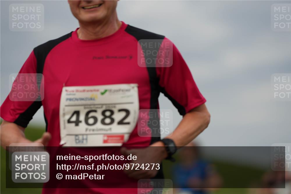 09.05.2026 - Störlauf LAZAROV Photography http://msf.ph/oto/9724273 09.05.2026 18:51:22 Laufen 4682 meine-sportfotos.de