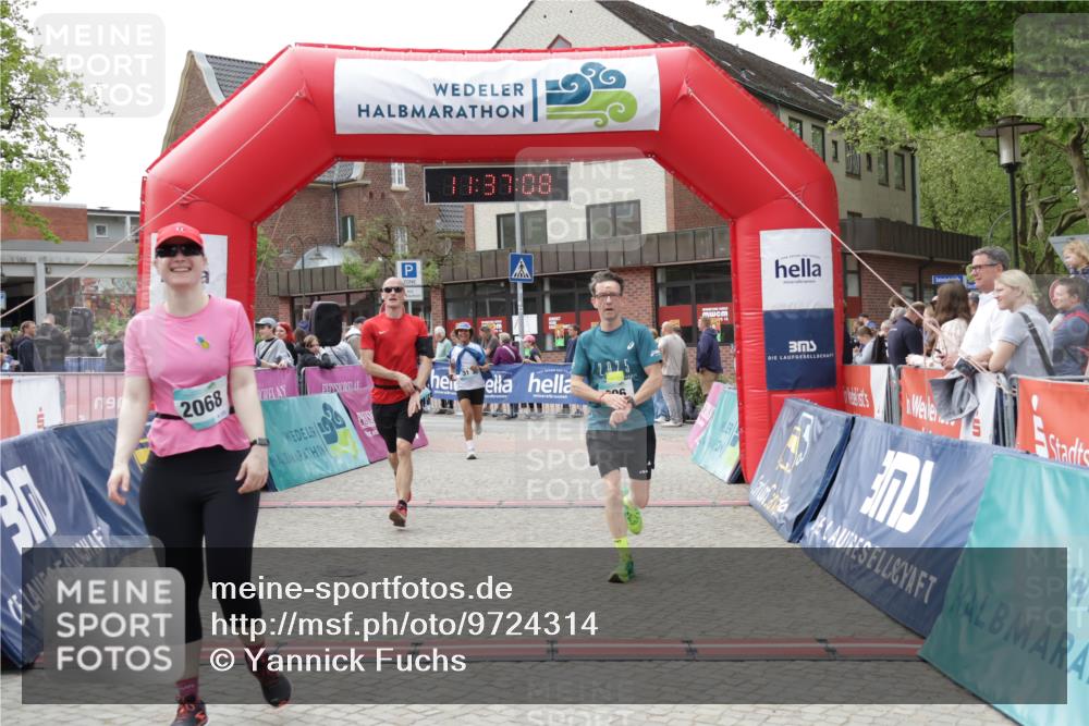 10.05.2026 - 8. Wedeler Halbmarathon Yannick Fuchs http://msf.ph/oto/9724314 10.05.2026 11:37:06 Ziel 31, 61, 333, 696, 2068 meine-sportfotos.de