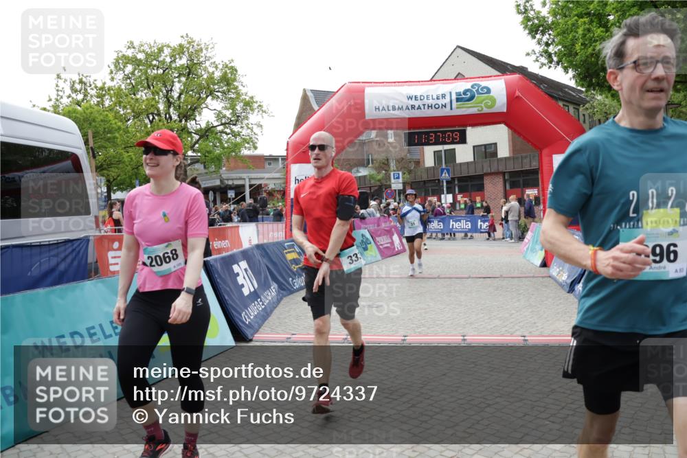 10.05.2026 - 8. Wedeler Halbmarathon Yannick Fuchs http://msf.ph/oto/9724337 10.05.2026 11:37:08 Ziel 31, 61, 333, 696, 869, 2068 meine-sportfotos.de