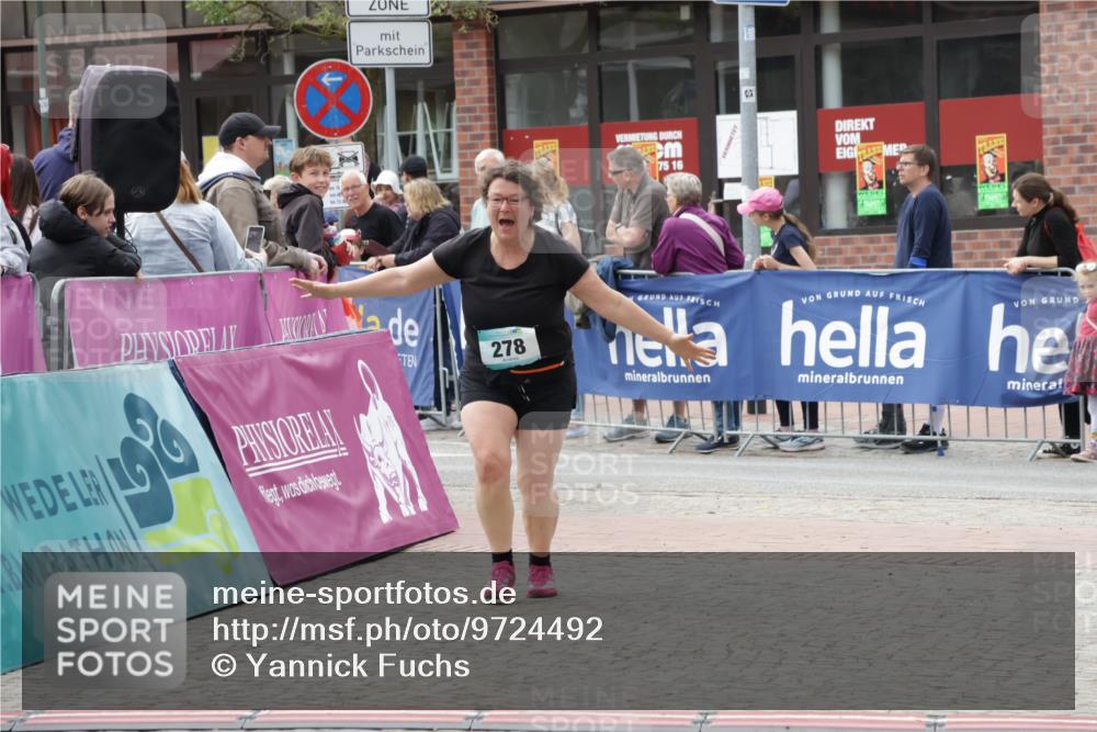 10.05.2026 - 8. Wedeler Halbmarathon Yannick Fuchs http://msf.ph/oto/9724492 10.05.2026 11:37:21 Ziel 278, 2193 meine-sportfotos.de