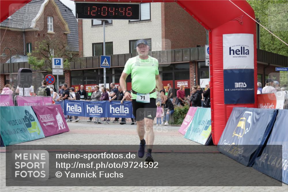 10.05.2026 - 8. Wedeler Halbmarathon Yannick Fuchs http://msf.ph/oto/9724592 10.05.2026 12:04:45 Ziel 71 meine-sportfotos.de