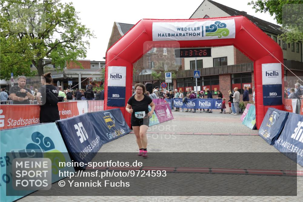 10.05.2026 - 8. Wedeler Halbmarathon Yannick Fuchs http://msf.ph/oto/9724593 10.05.2026 11:37:24 Ziel 180, 278 meine-sportfotos.de