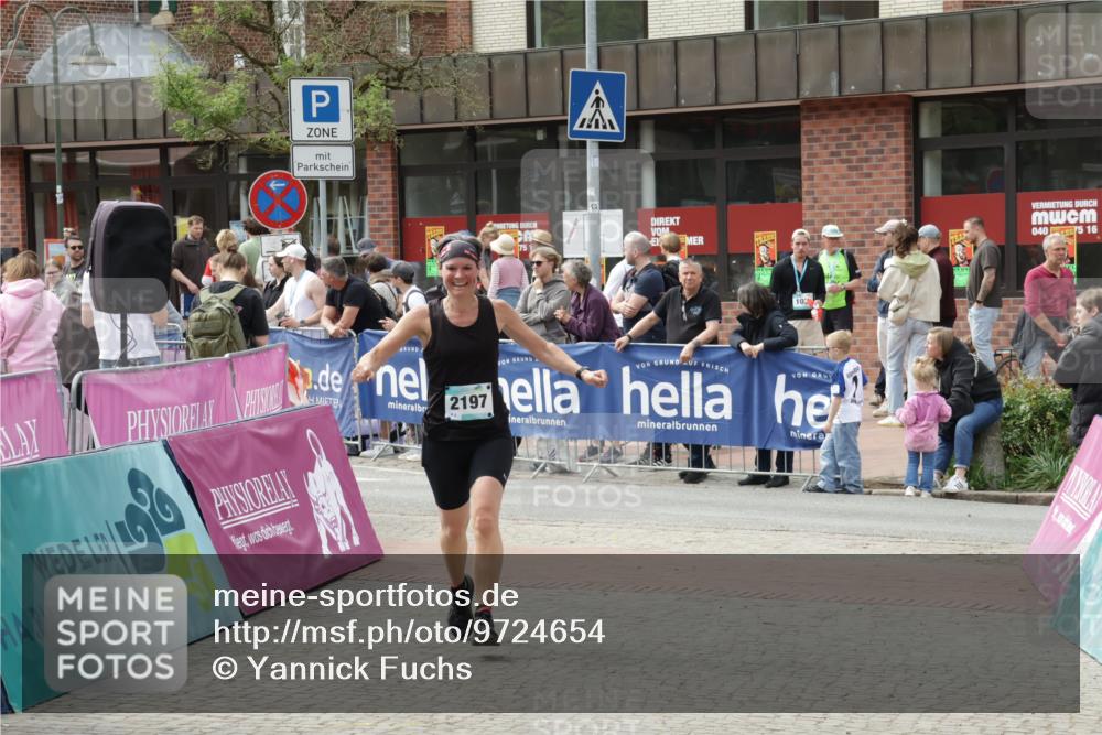 10.05.2026 - 8. Wedeler Halbmarathon Yannick Fuchs http://msf.ph/oto/9724654 10.05.2026 12:04:58 Ziel 2197 meine-sportfotos.de