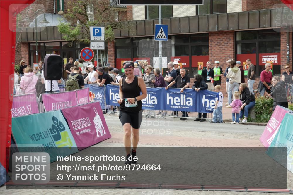 10.05.2026 - 8. Wedeler Halbmarathon Yannick Fuchs http://msf.ph/oto/9724664 10.05.2026 12:04:58 Ziel 2197 meine-sportfotos.de